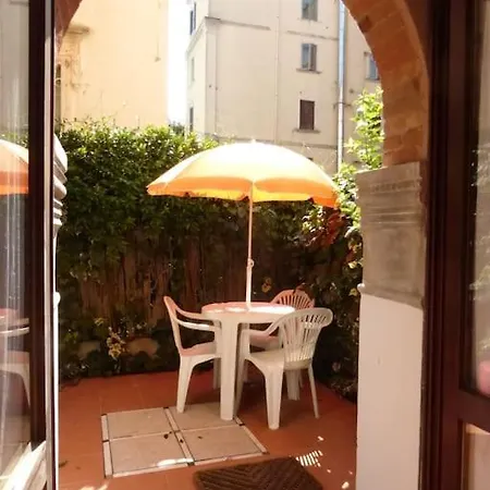 アパート Studio-apartment With Small Garden ヴェネツィア・リド島