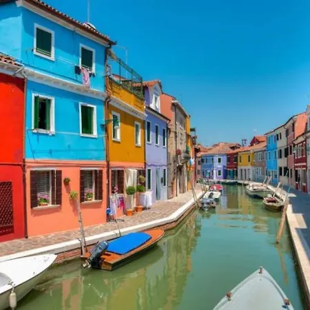 アパート Studio-apartment With Small Garden ヴェネツィア・リド島