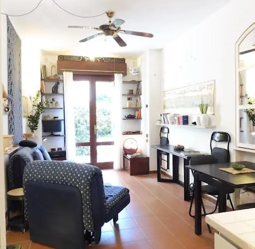 Studio-apartment With Small Garden Apartment Lido di Venezia