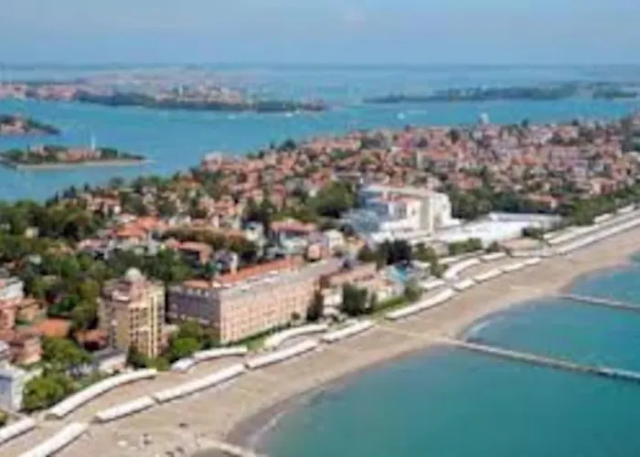 Apartment Studio-apartment With Small Garden