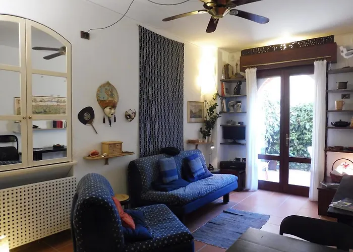 Studio-apartment With Small Garden Apartment